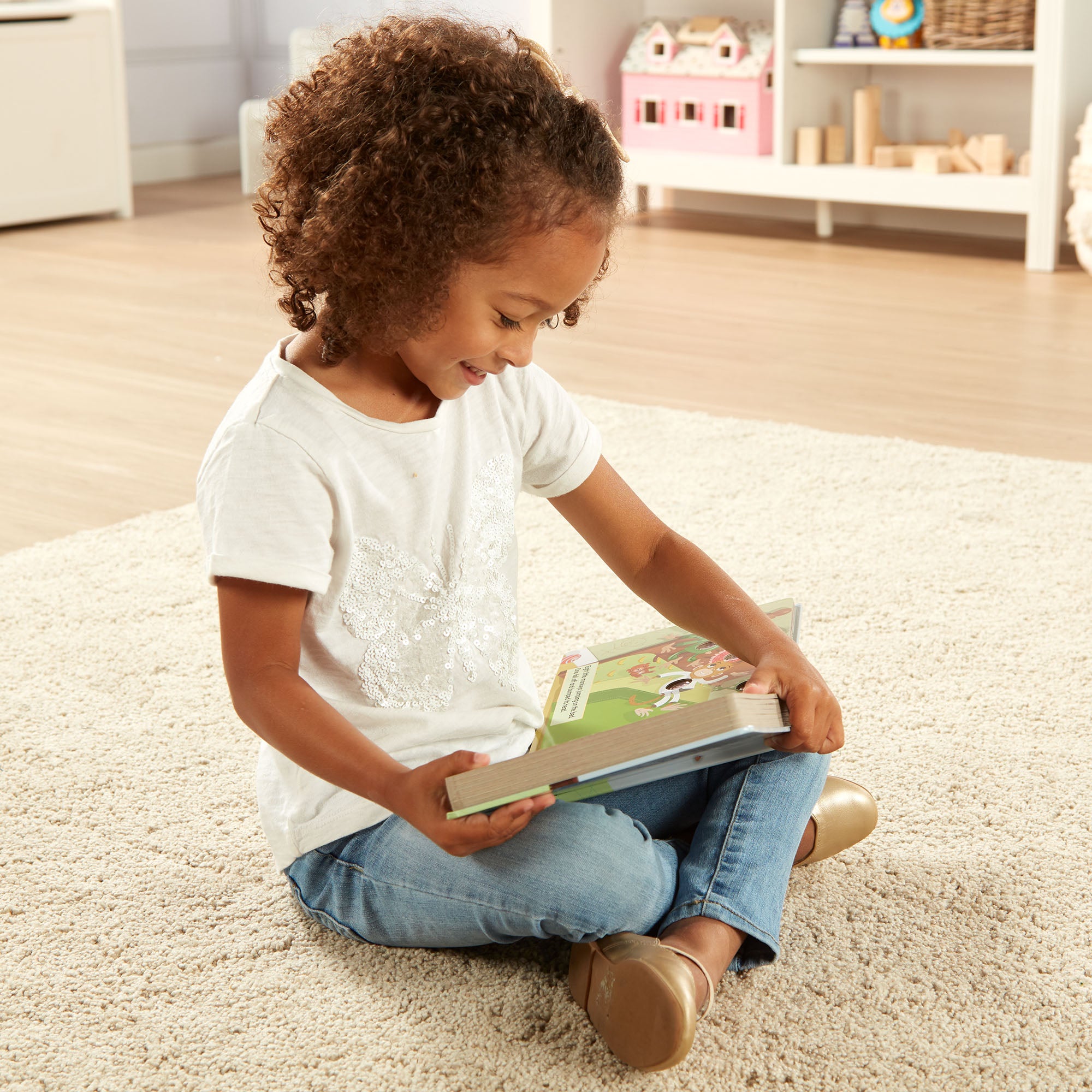 Poke-a-Dot: 10 Little Monkeys Board Book - Image 5