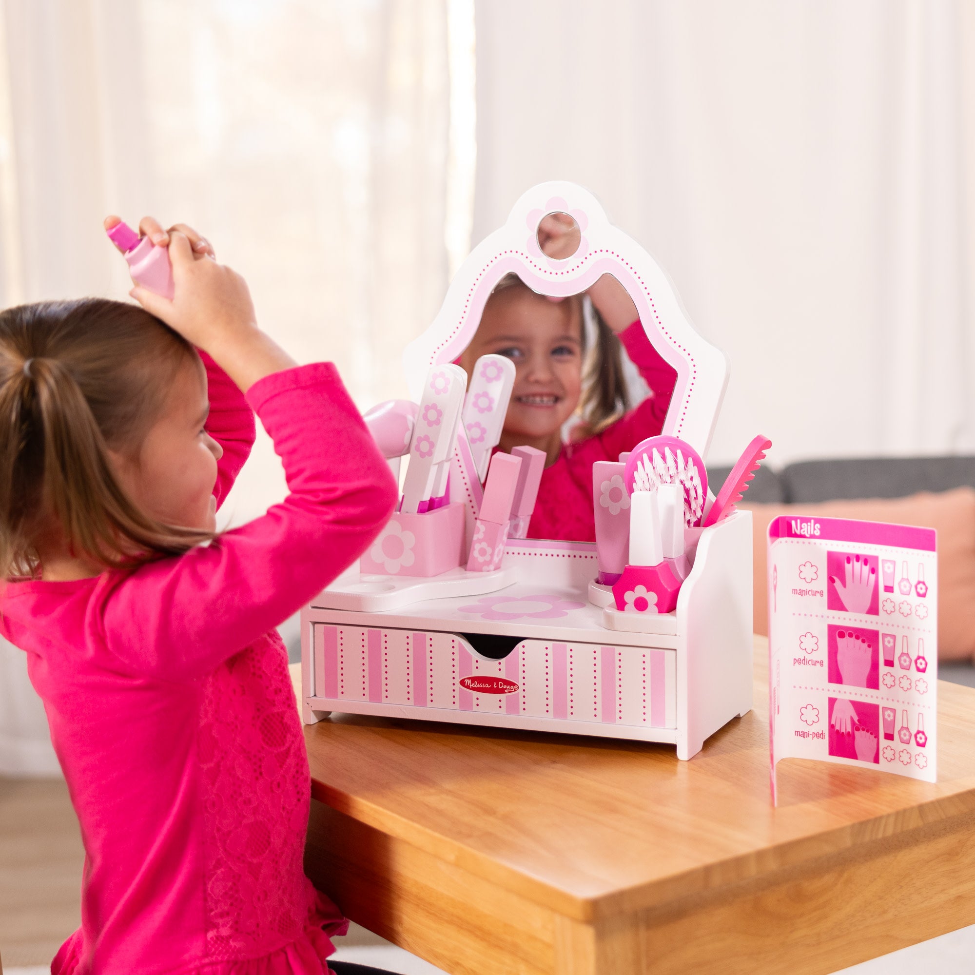 Wooden Beauty Salon Play Set - Image 7