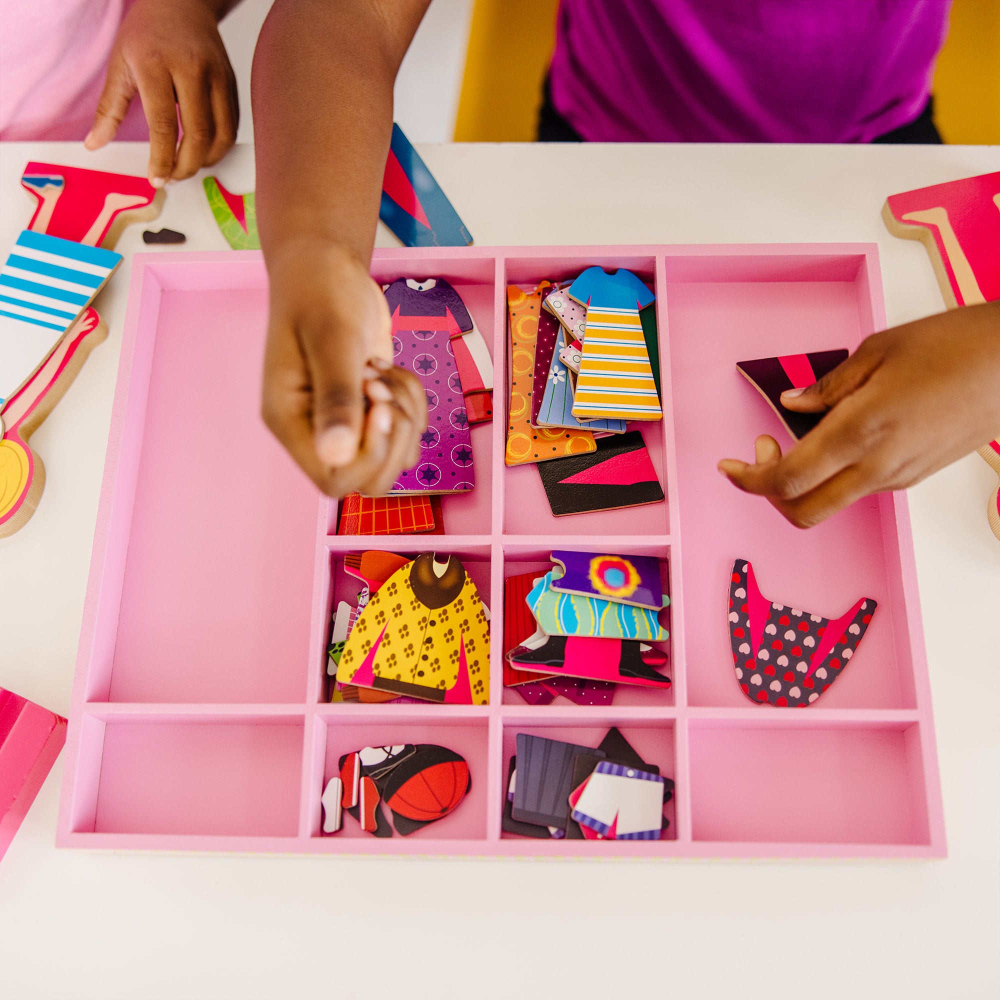 Abby & Emma Magnetic Pretend Play - Image 7