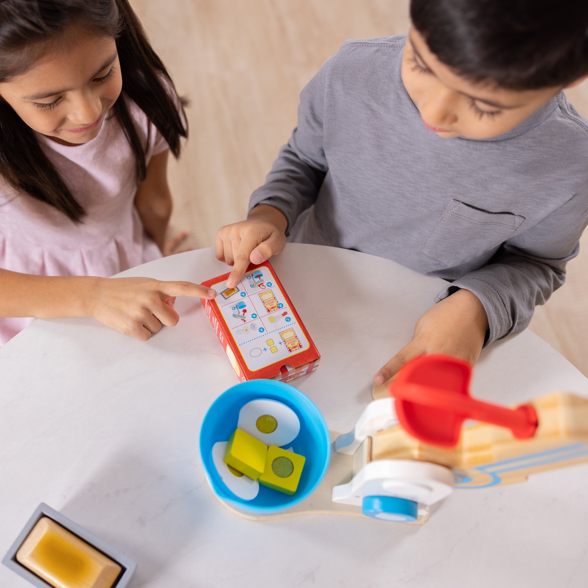 Wooden Make-a-Cake Mixer Set - Image 6