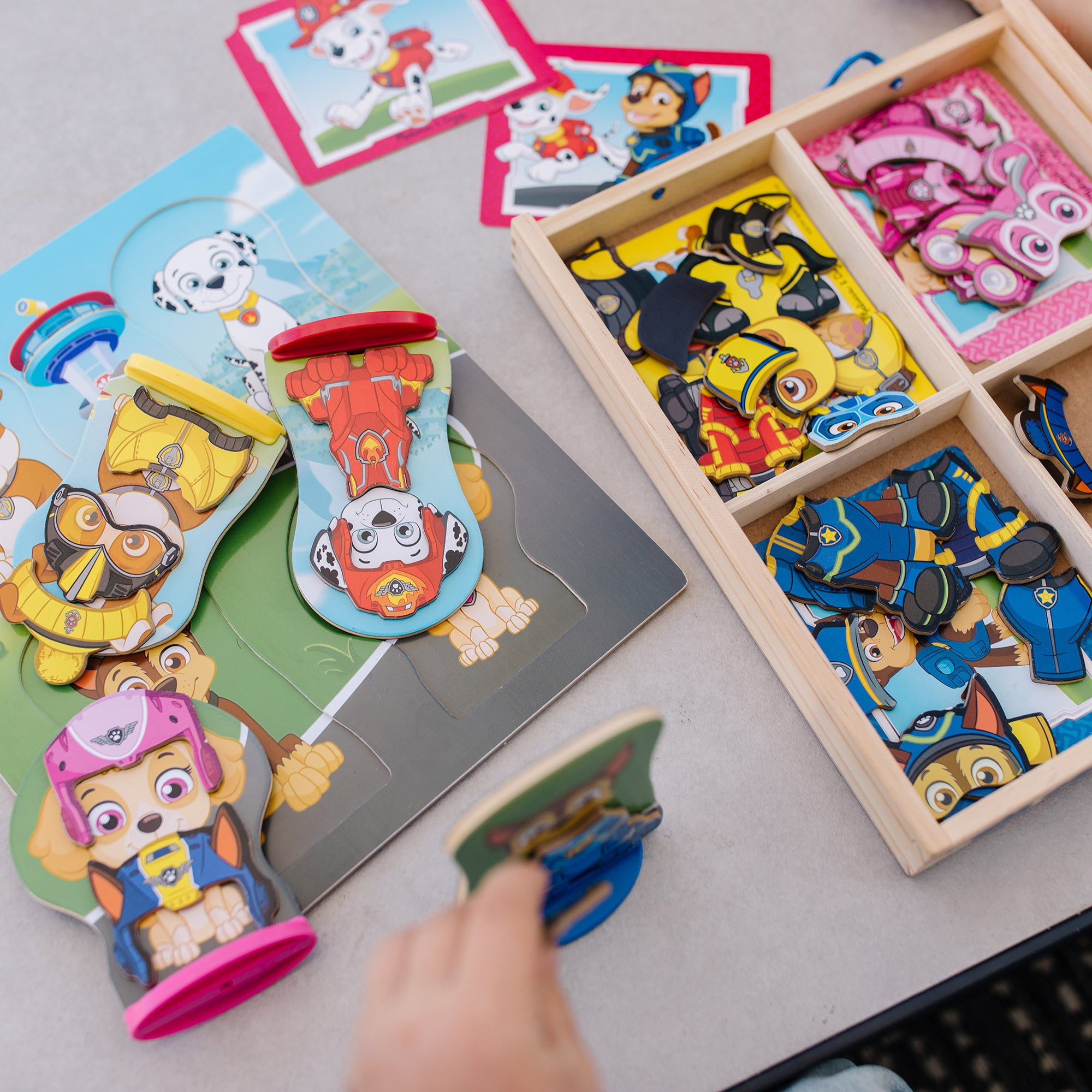 PAW Patrol Magnetic Pretend Play - Image 7