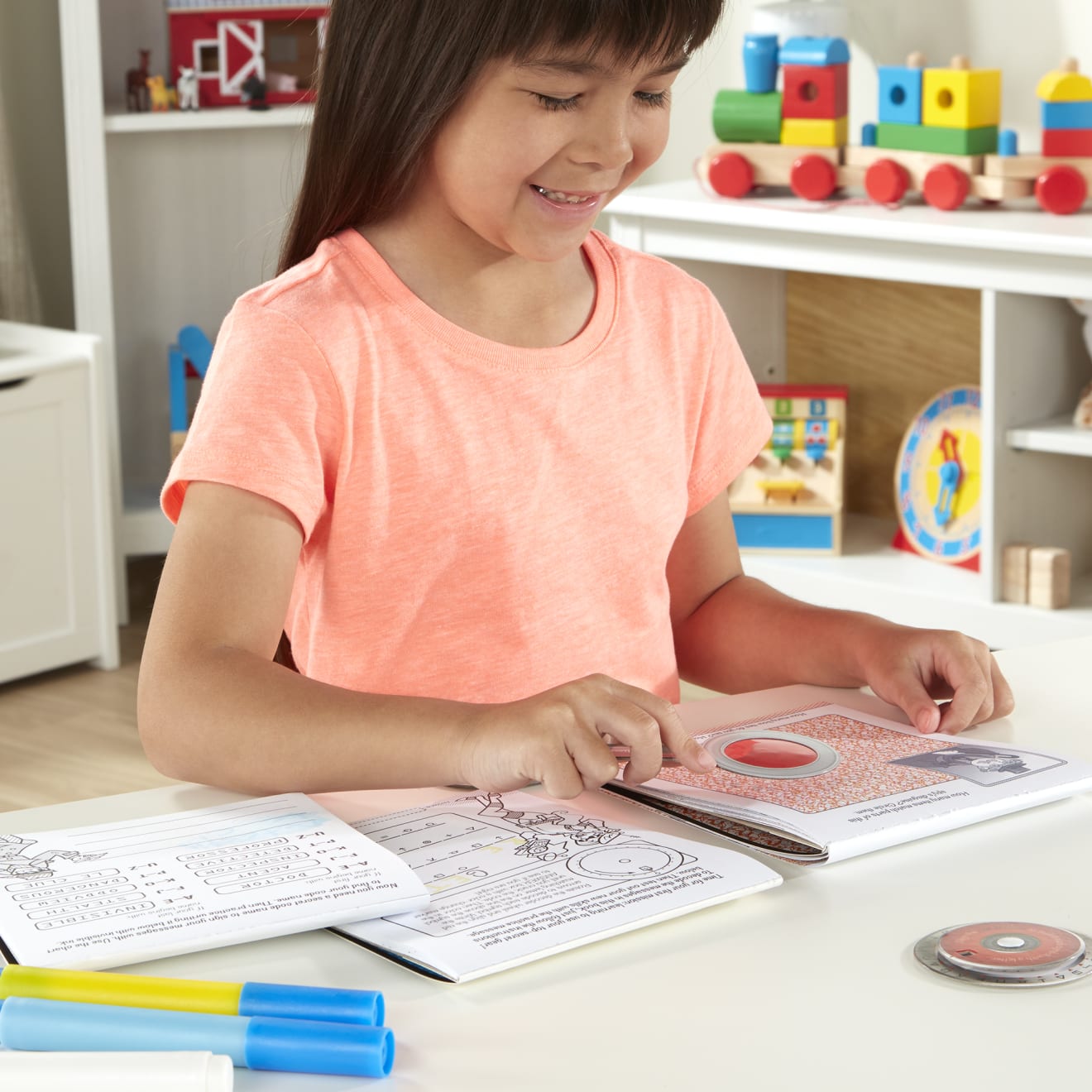 Secret Decoder Deluxe Activity Set - On the Go - Image 6