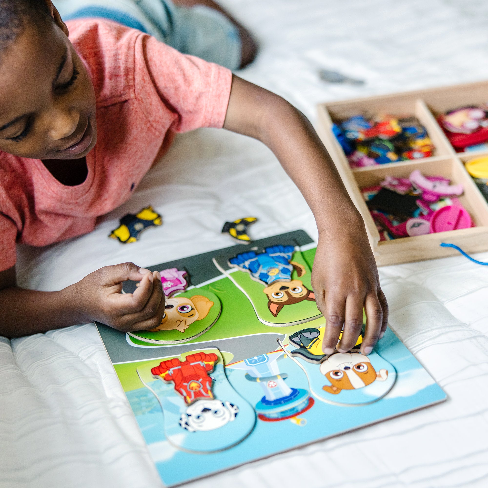 PAW Patrol Magnetic Pretend Play - Image 5