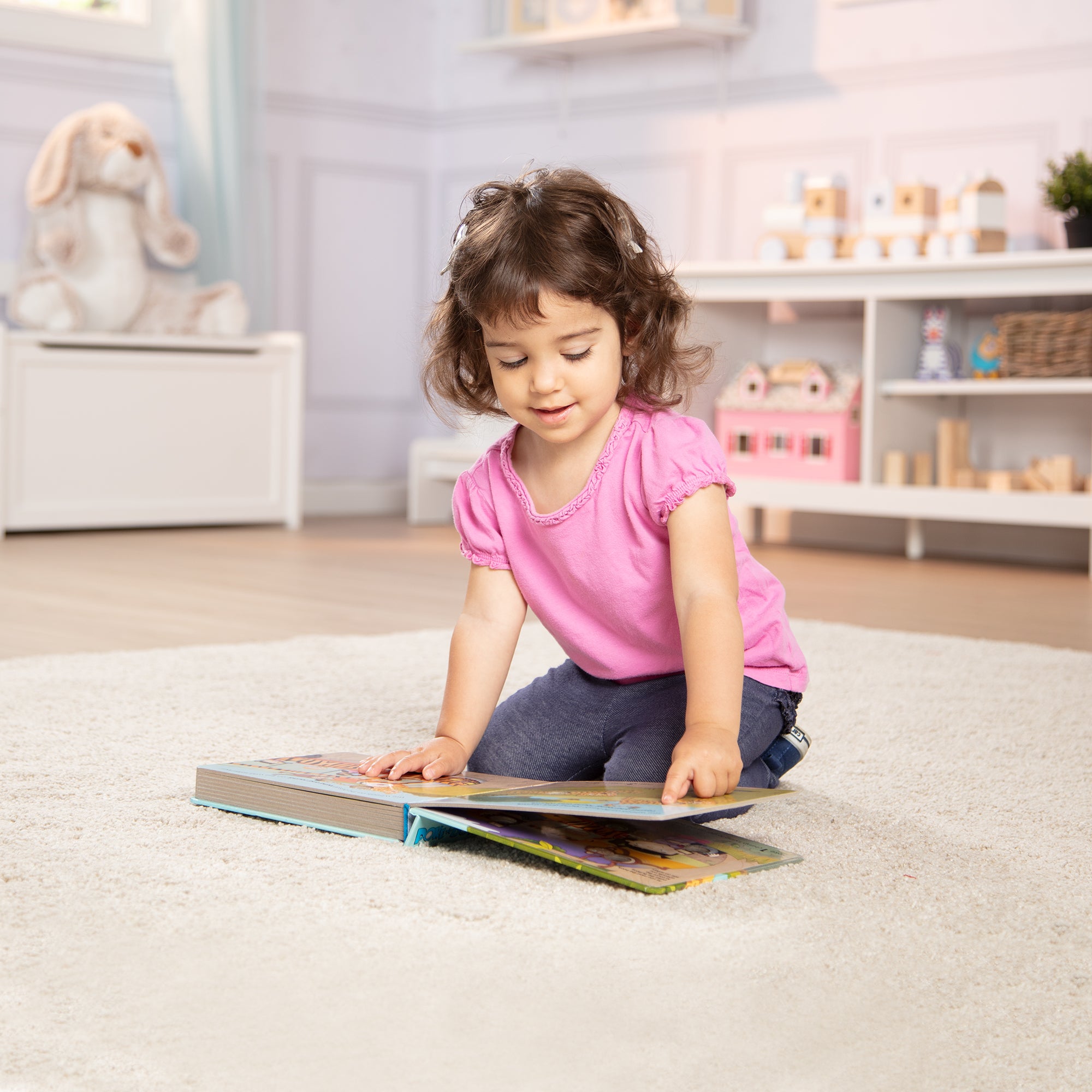 Poke-a-Dot: The Wheels on the Bus Wild Safari Board Book - Image 5